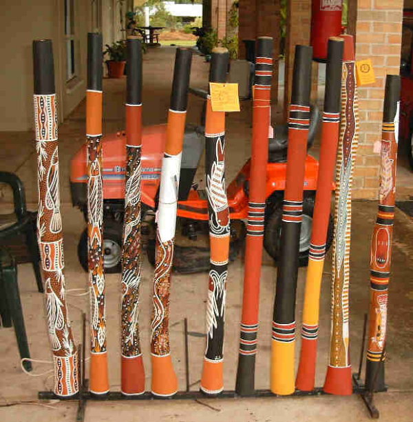 Eine kleine Auswahl der neuen Didgeridoos